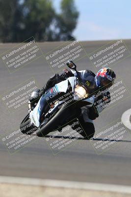 media/Sep-21-2025-TrackDaz (Sun) [[277c75b276]]/C Group/1240pm (Turn 2)/